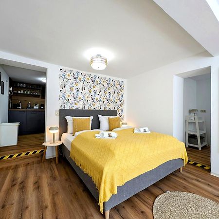 Bohnapartments - Design Suiten Am Markt - Vollausstattung - Wlan - Zentrum Ilmenau Exterior foto